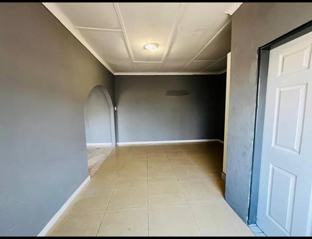 1 BEDROOM PROPERTY TO RENT IN PRIMROSE